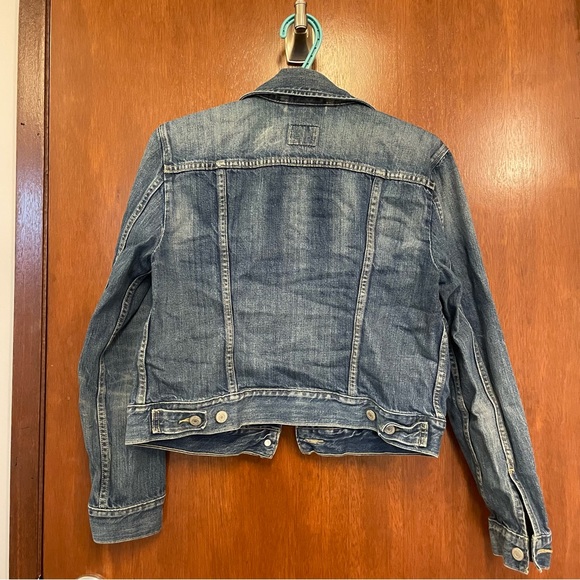 Women’s Levi’s Denim Jacket - Picture 2 of 8